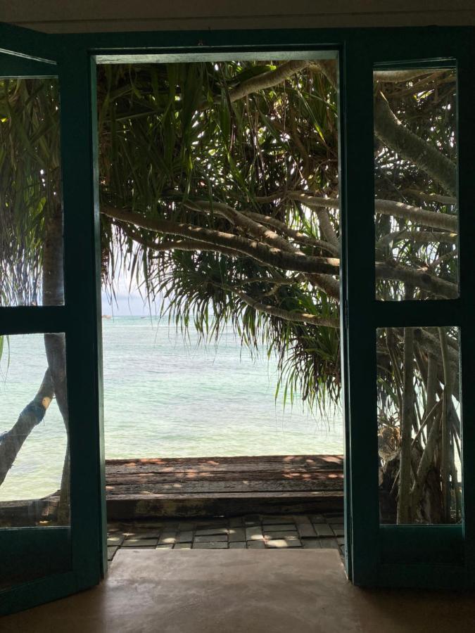Ocean Beach House Matara Buitenkant foto
