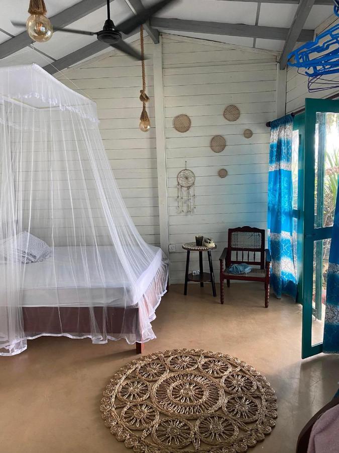 Ocean Beach House Matara Buitenkant foto