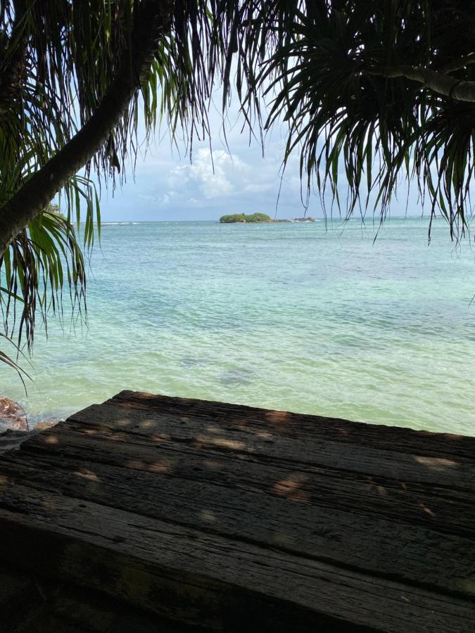 Ocean Beach House Matara Buitenkant foto