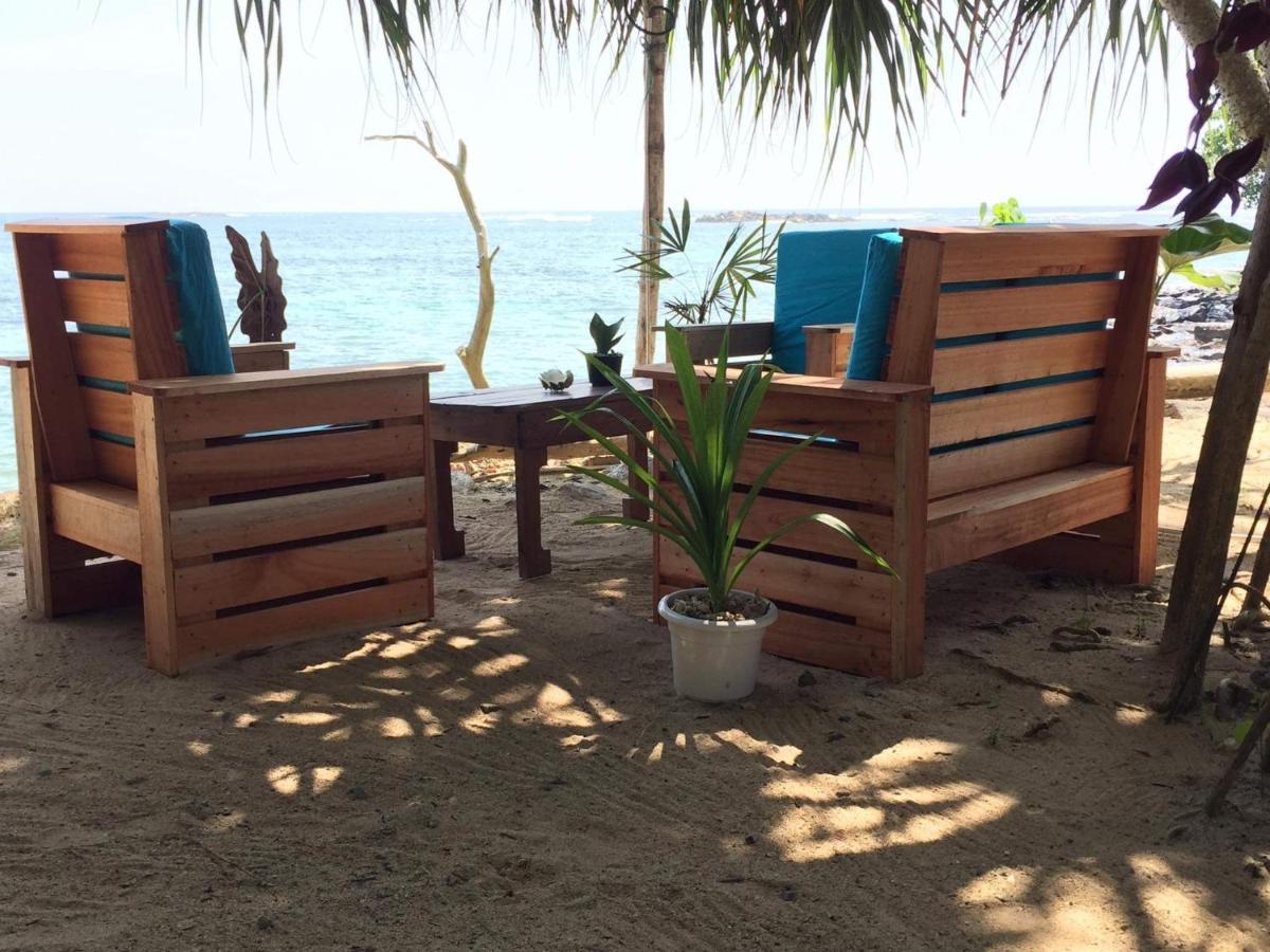 Ocean Beach House Matara Buitenkant foto